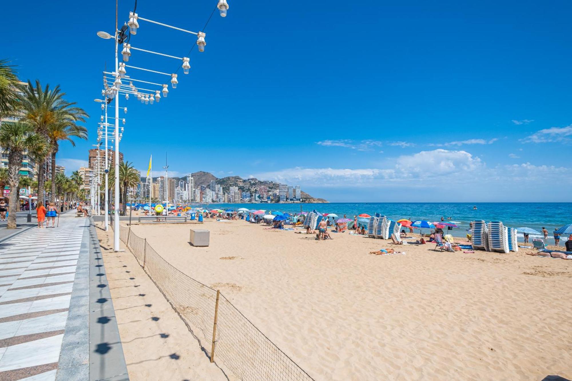 Apartamentos El Castell Benidorm Old-Town Bagian luar foto