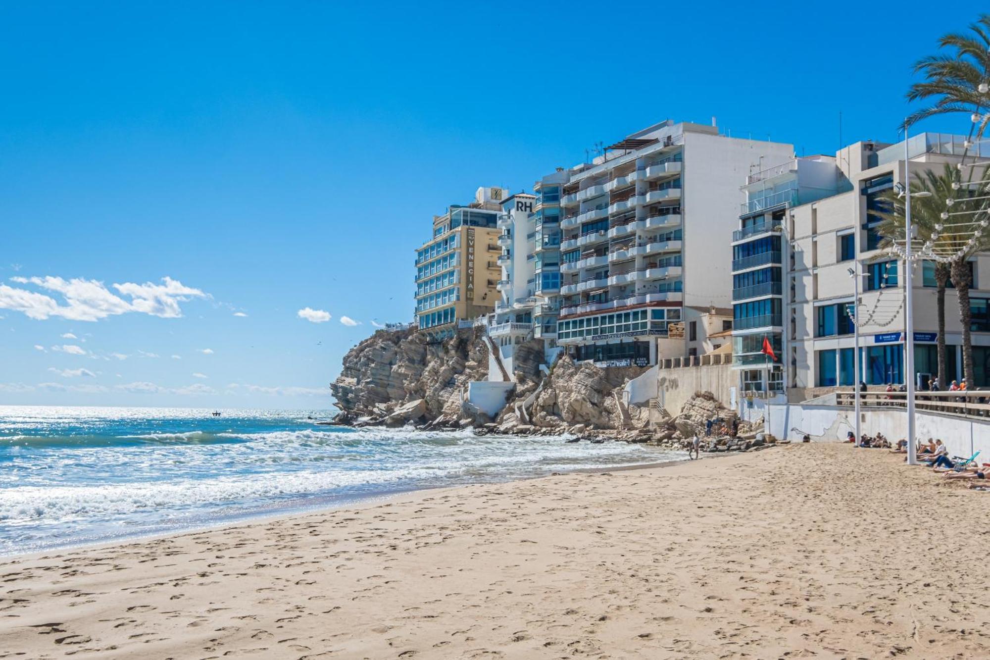 Apartamentos El Castell Benidorm Old-Town Bagian luar foto