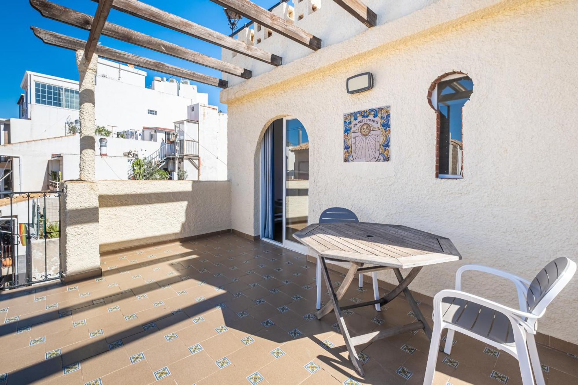 Apartamentos El Castell Benidorm Old-Town Ruang foto